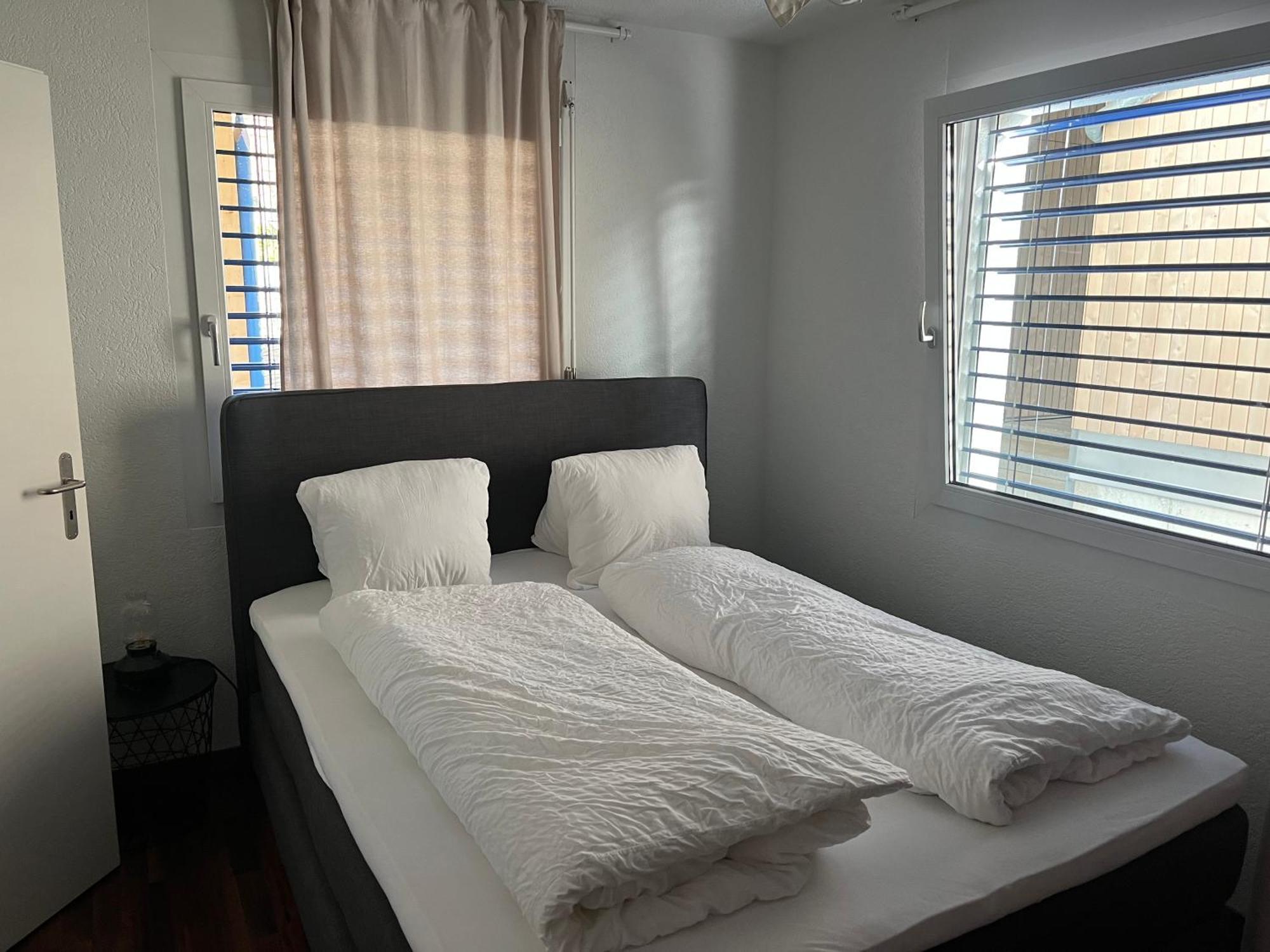 Schoene Doppelzimmer In Mandach Бёттштайн Экстерьер фото